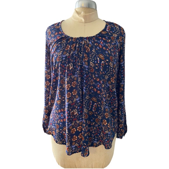 Forever 21 Tops - 🌼🌼 4/$20 Forever 21 Elephant Print Blouse🌼🌼